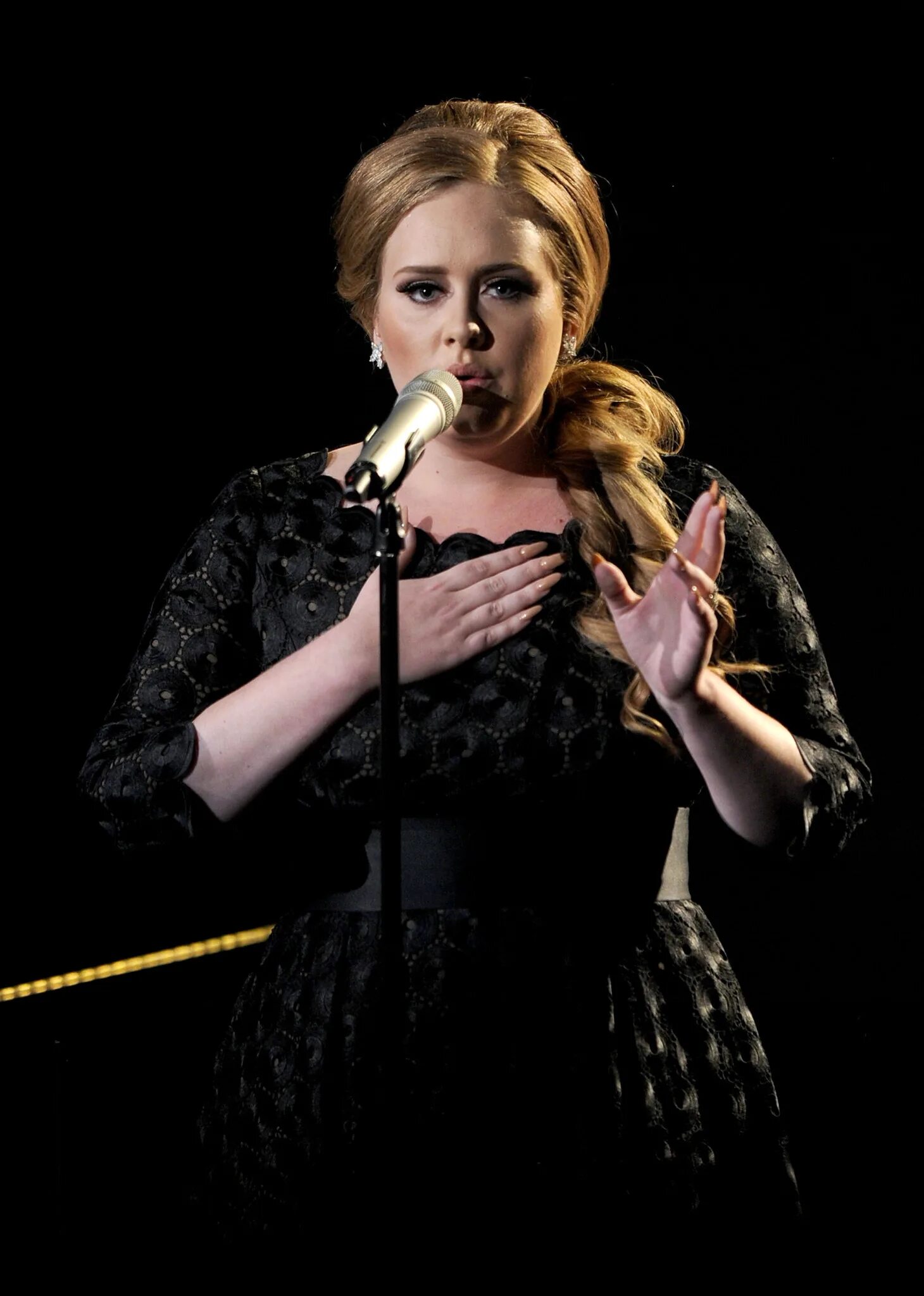 Adele sugar. Adele 2011 concert. adele 2018. adele singer 2025.