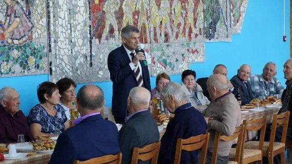 Село Дербетовка Ставропольский. Дербетовка Ставропольский край Апанасенковский район. Дербетовка администрация. Сельская администрация село Дербетовка. Погода дербетовка ставропольский край