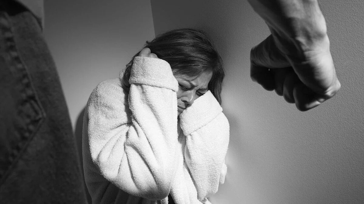 жена угрожает что делать