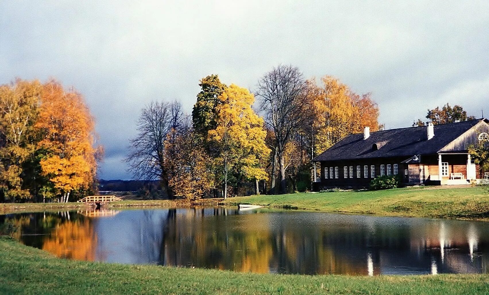 Усадьба тригорское псковская область. Музей усадьба тригорское. Пушкинский заповедник тригорское. Тригорское музей-заповедник. Музей усадьба михайловское пушкинские горы.