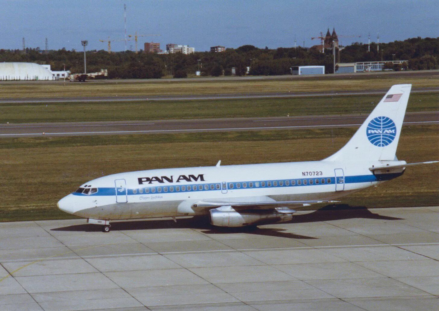 Being 737