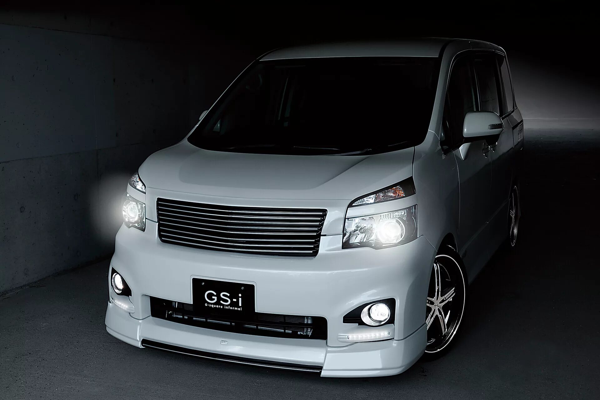Вокси 2009 год. Toyota voxy gs. тойота вокси 2005. тойота вокси 2008. тойота вокси 2005 года.