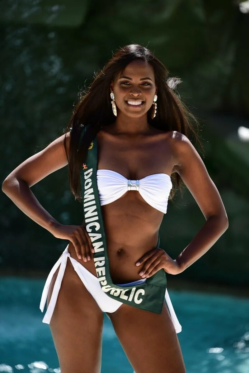 Miss compilation. Мисс голландия. Конкурс в бразилии мисс бум бум. Miss tahiti 2015. Мисс bumbum бразилии.