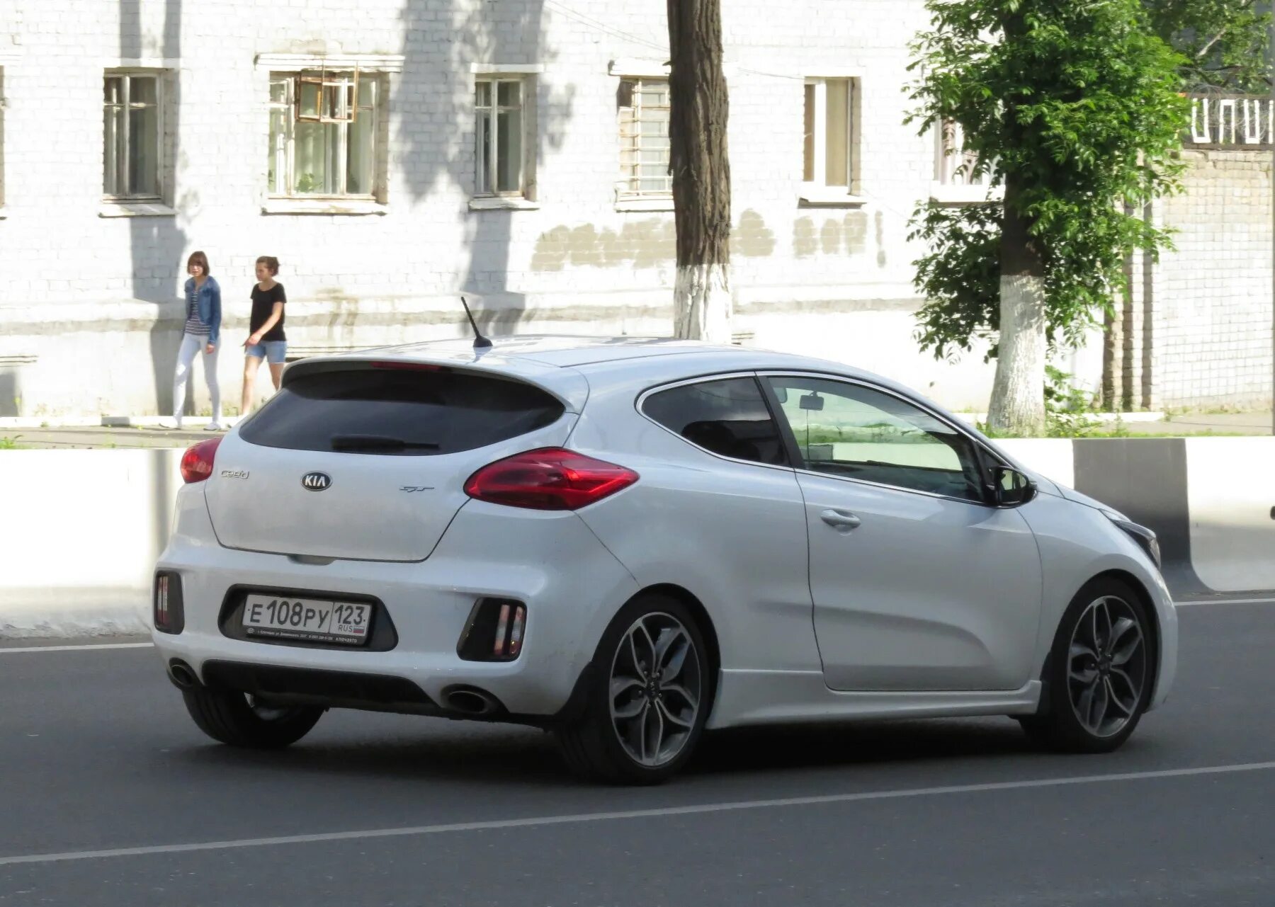 Сид россия. Kia Ceed 12. Киа Просид 2013 купе. Kia Pro Ceed 2001. Kia proceed 2 двери.