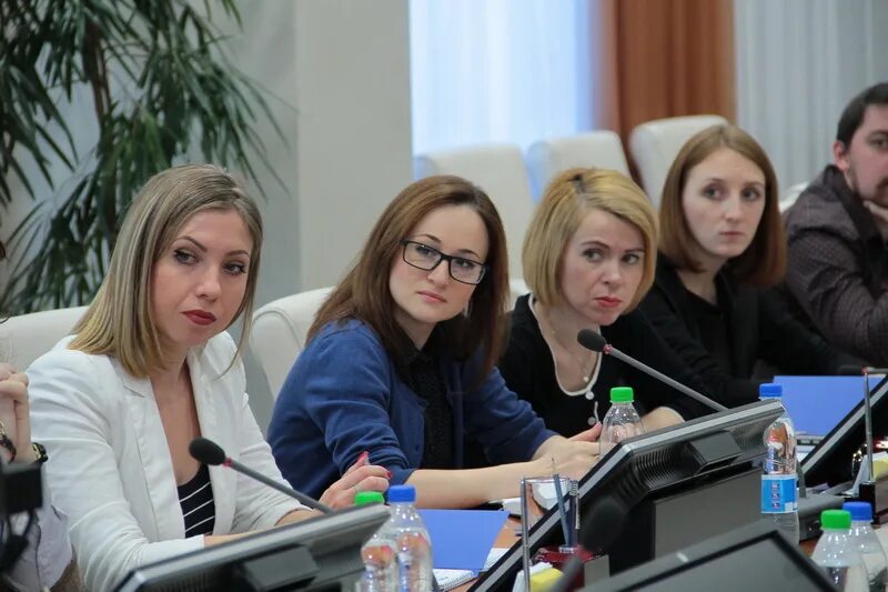 Комитет молодежи Белоярский.