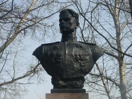 Бюст какого