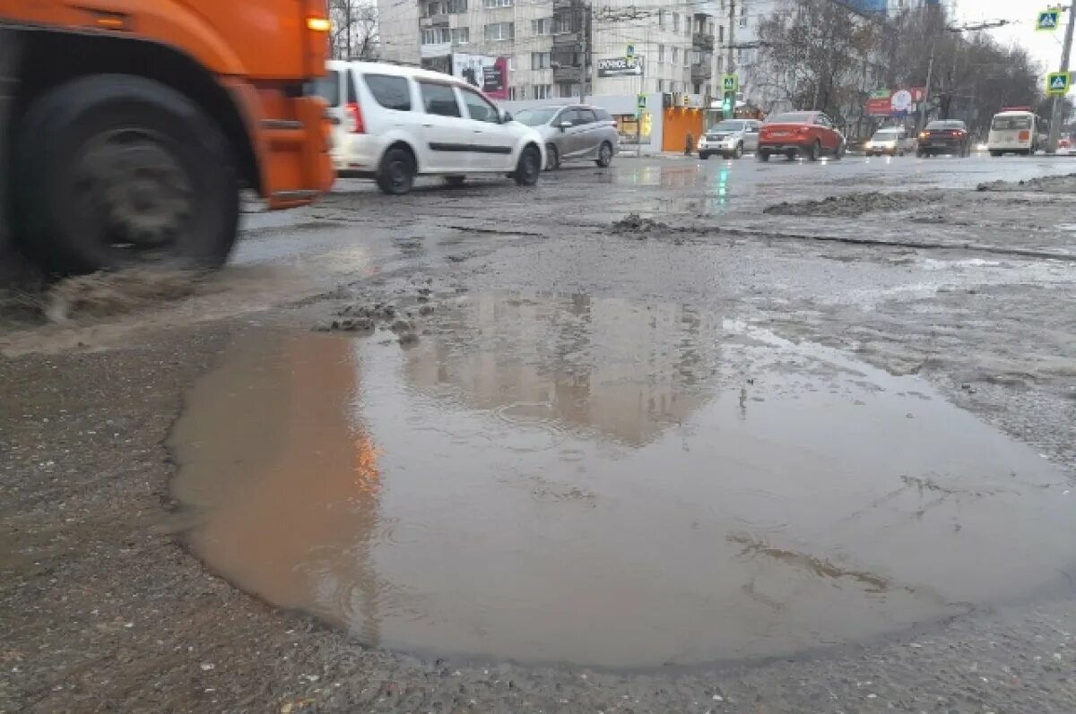 Томск затопление. Томск затопило. томск лужи. затоп в томске. утечка воды.