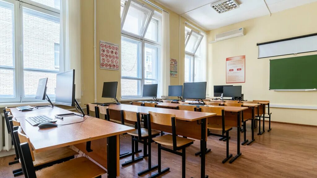 Имэс колледж москва. Колледж мосфильмовская 35 отзывы. Нотариус мосфильмовская 35. Колледж мосфильмовская 35 отзывы. Колледж экономических международных связей в москве.