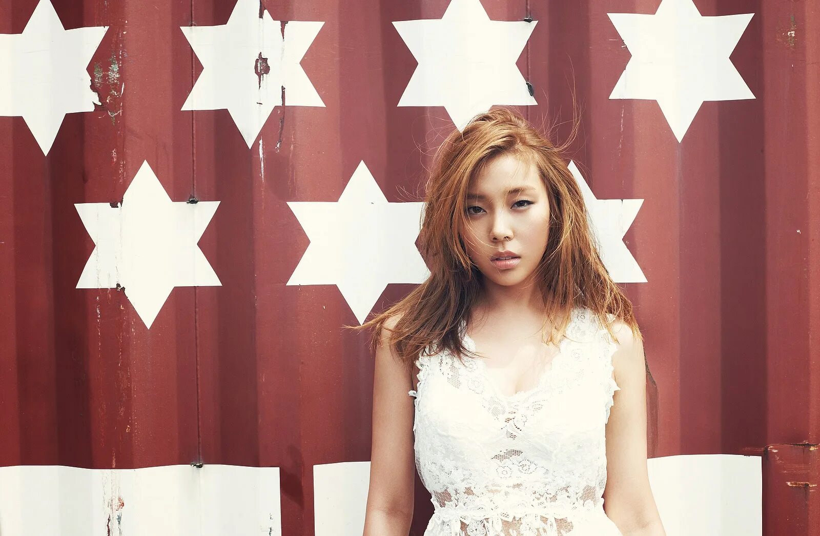 Kiss code. Ladies code kiss kiss. ashley ladies code. ынби и рисэ. группа ladies’ code.