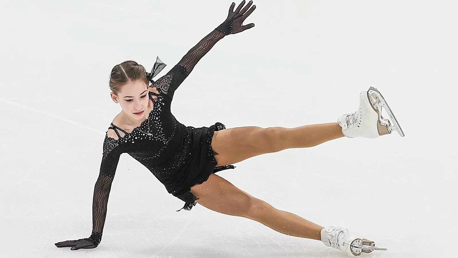 Камила валиева фигуристка 2022. Фигурное катание ягудин. Камила валиева и русада. Москва 24 фигурное катание. Камила валиева фигурное катание.