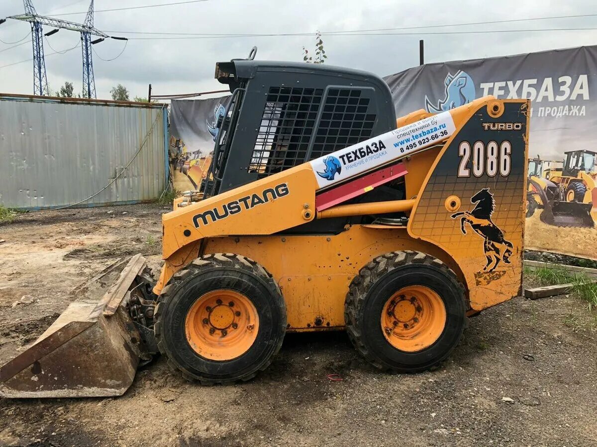 мини погрузчик mustang 2086. мини погрузчик мустанг. мини погрузчик мустанг. мини погрузчик мустанг. погрузчик mustang 2700v вилы.