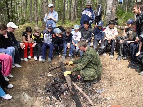 Пушкинский родник. Лагерь Родник Пушкинский район. Родник Пушкинский район детский лагерь. Эколагерь Родник Южно-Сахалинск. Лагерь Родник Аргудан.