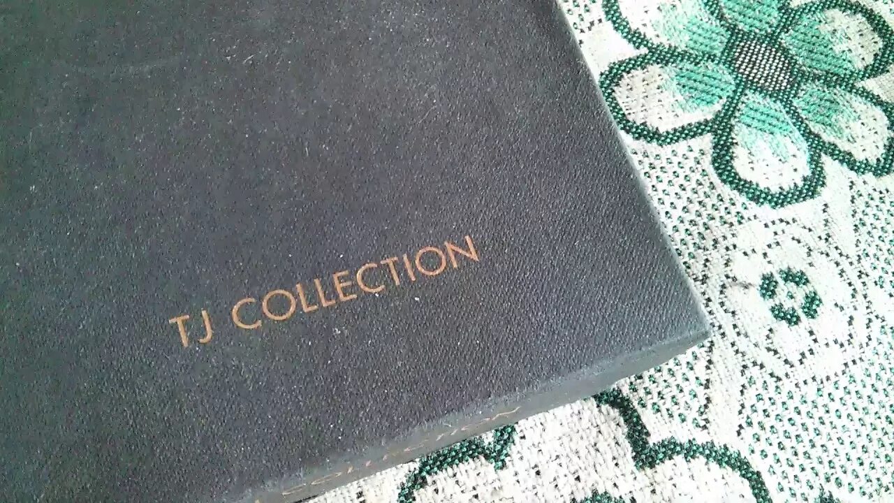 Коробка TJ collection. TJ collection логотип. Коробка от обуви TJ collection. Портмоне TJ collection.