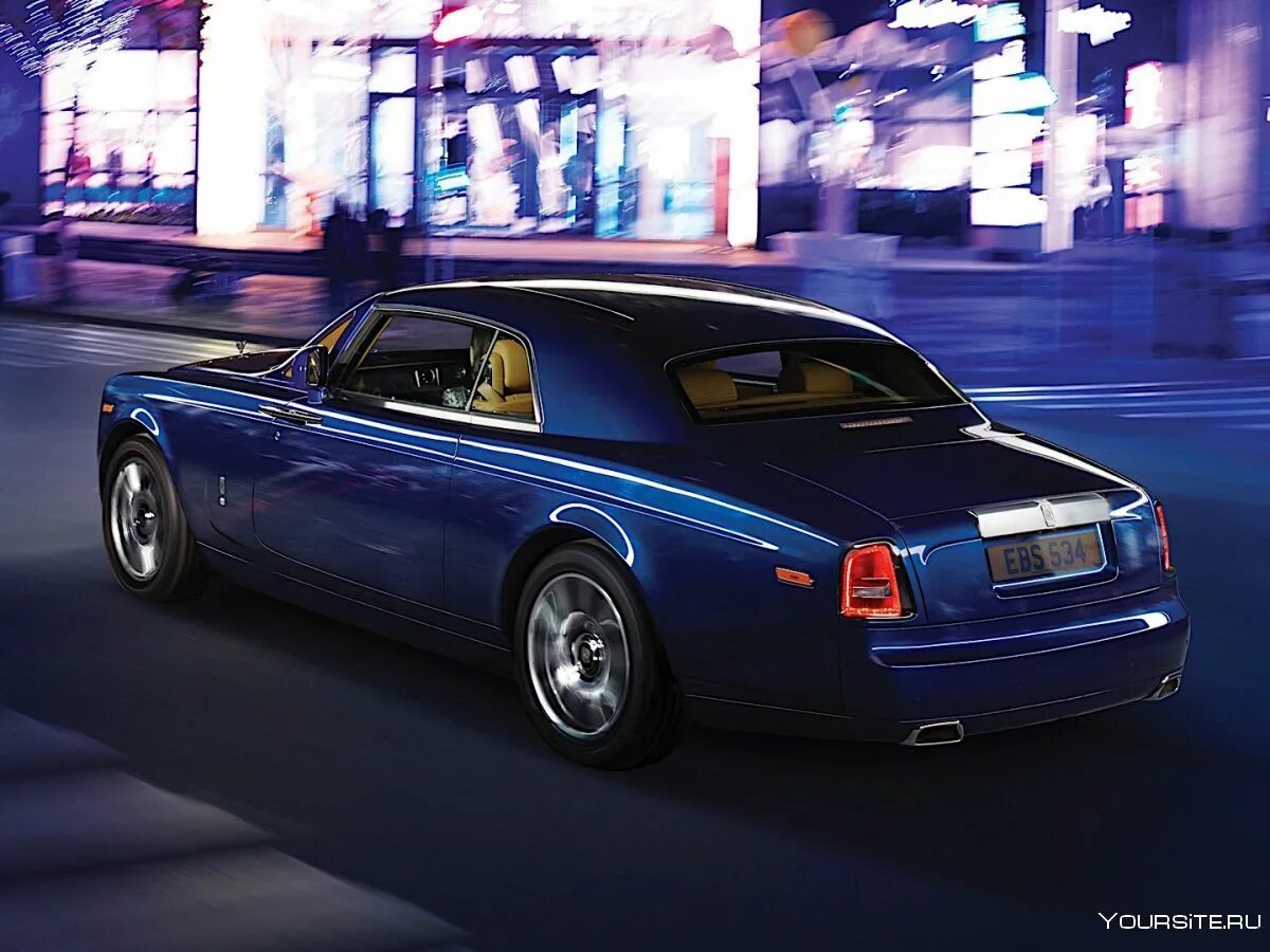 Роллс купе. Rolls Royce Phantom купе. Rolls Royce Phantom Coupe 2020. Rolls Royce Phantom двухдверный. Rolls Royce Phantom 2 Coupe.