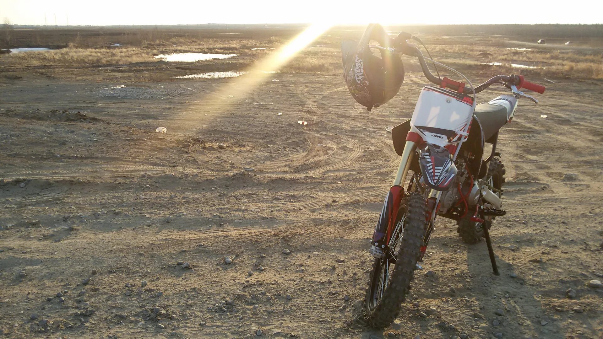 $30 Pitbike?! 110cc Pitbike Wheelies and Crash - YouTube