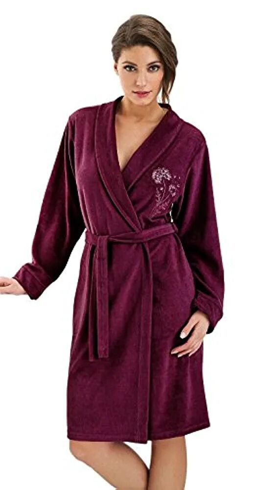 Купить дешевый халат в розницу. Халат женский. Красивый домашний халат. Красивые домашние халаты. Домашние халаты женские.
