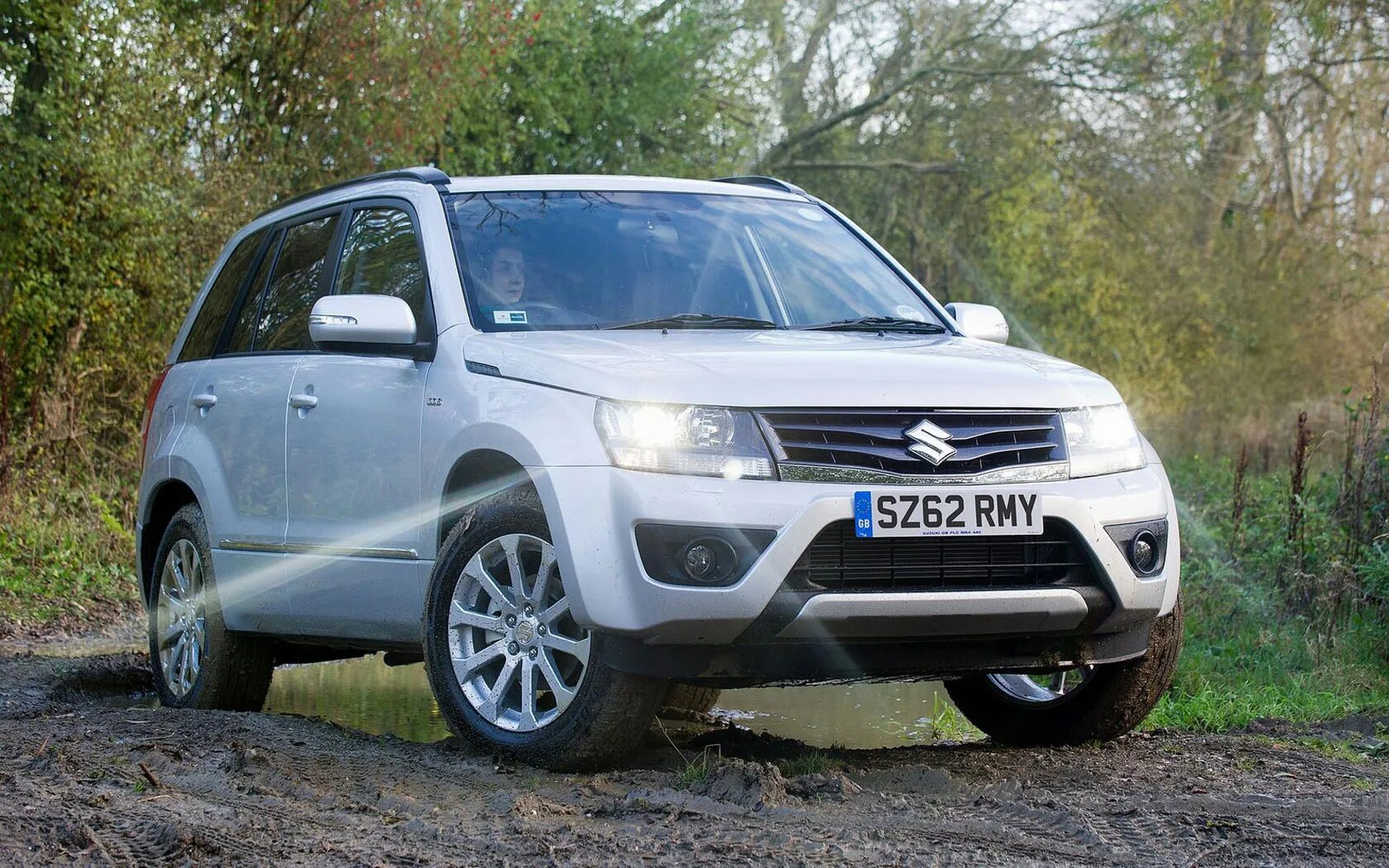 Vitara 2013. Suzuki Grand Vitara 2013. Судзуки Гранд Витара 2014. Сузуки Гранд Витара 2014 белый. Suzuki Vitara 2014.