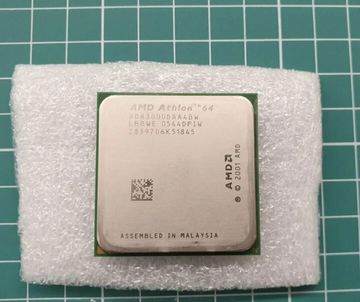 Athlon 64 купить. AMD Athlon ada3000daa4bw. Процессор AMD Athlon-64 3000+ (ada3000). AMD Athlon 64 1.8 GHZ. AMD Athlon 64 x2 3600.