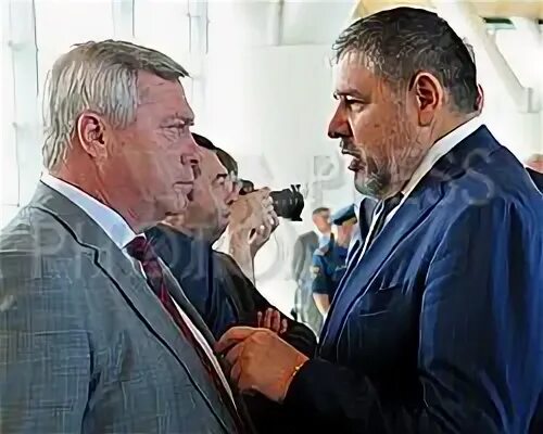 В Саратове состоялся II Съезд мусульман - YouTube