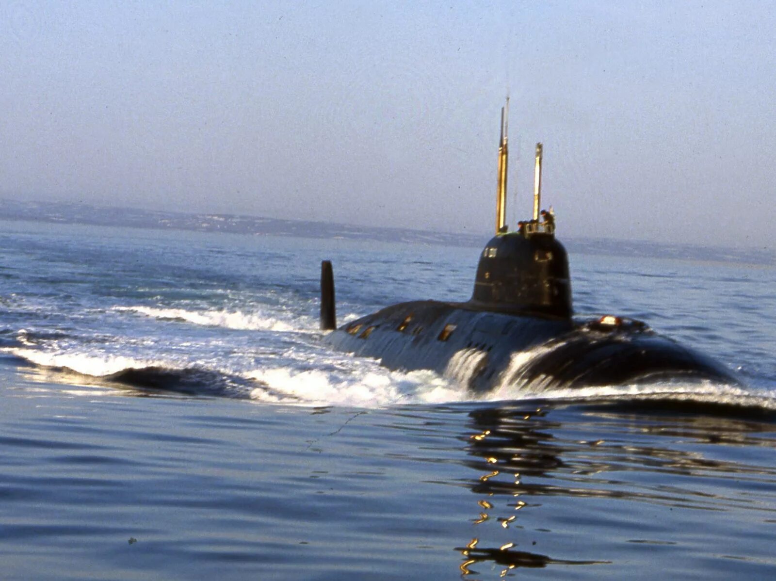 Подводная лодка пр 705к лира. Пла п. Лодка к-141 «курск». Курск 2000 подводная лодка. Пла п.