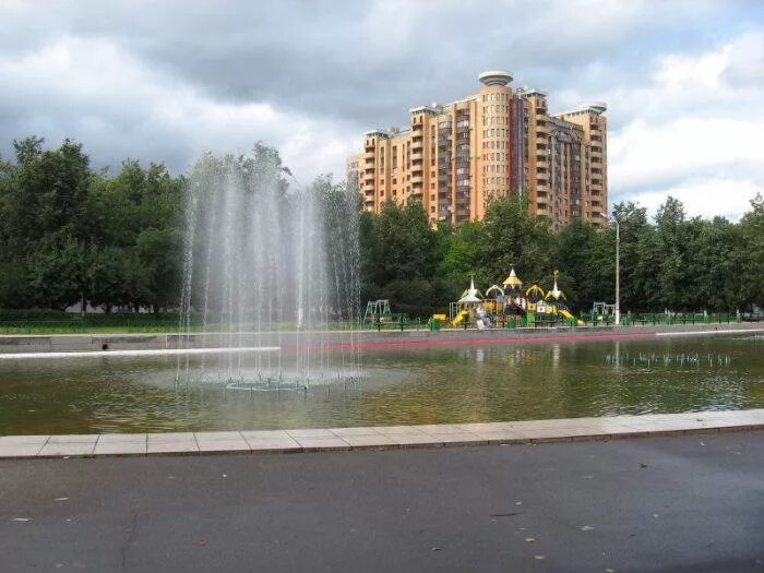 Городок жуковский вконтакте. Жуковский город. Жуковский город сквер. Жуковский Мос обл. Наукоград Жуковский местоположение.