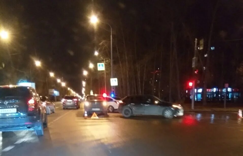 дтп на влксм. авария на 50 лет влксм ставрополь. дтп на влксм. дтп на влксм. дтп на влксм.