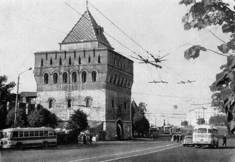 Дмитровская башня нижегородского