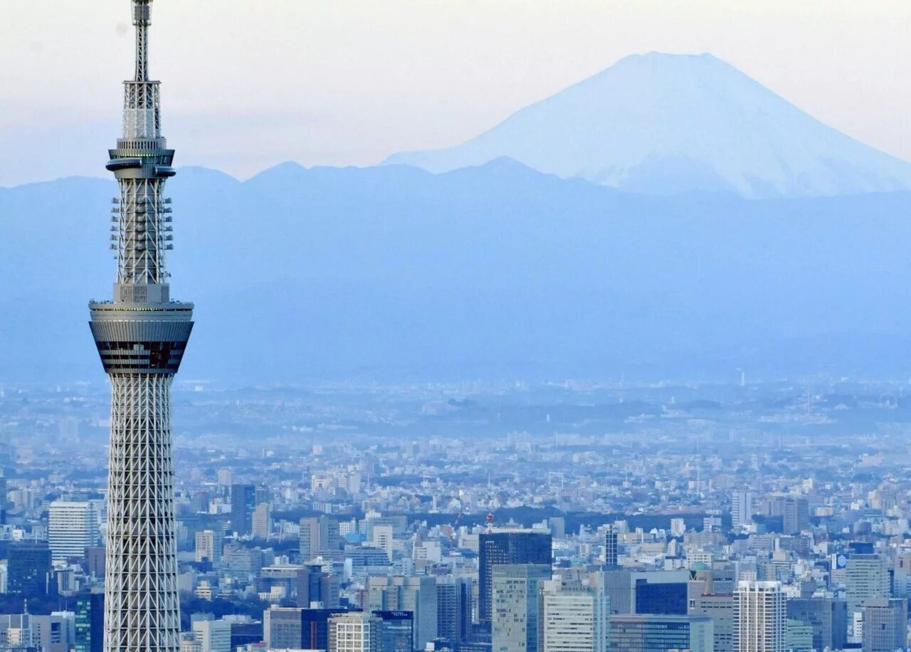 Какие бывают башни. Телебашня небесное дерево в Токио. Телевизионная башня Skytree, Токио. Небесное дерево (Tokyo Skytree). Япония, Токио. Токийская башня Скай три.