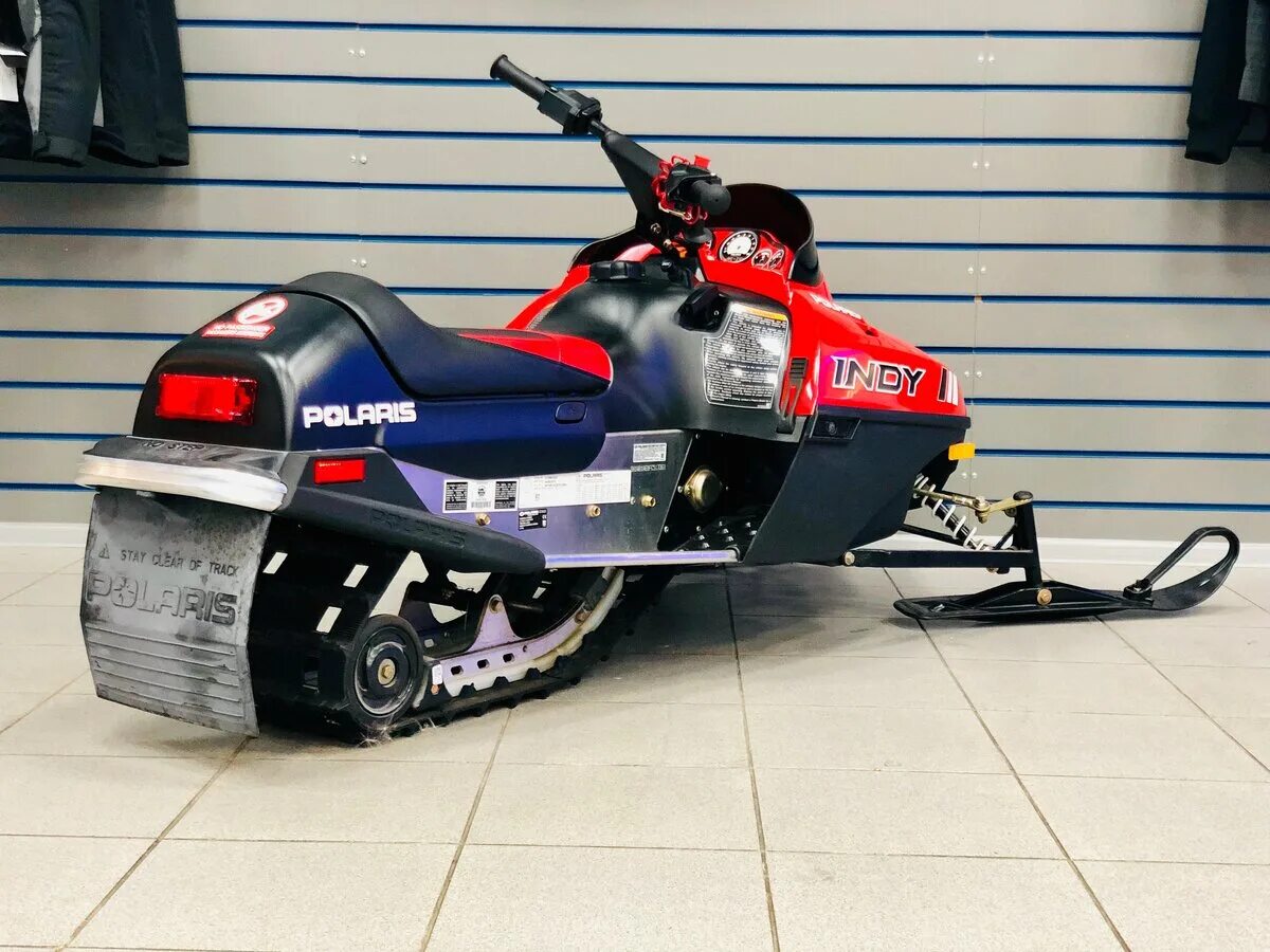 Снегоход поларис инди. Polaris Indy 120. Снегоход Поларис 120 инди. Детский снегоход Polaris 120 Indy. Снегоход Polaris Indy.