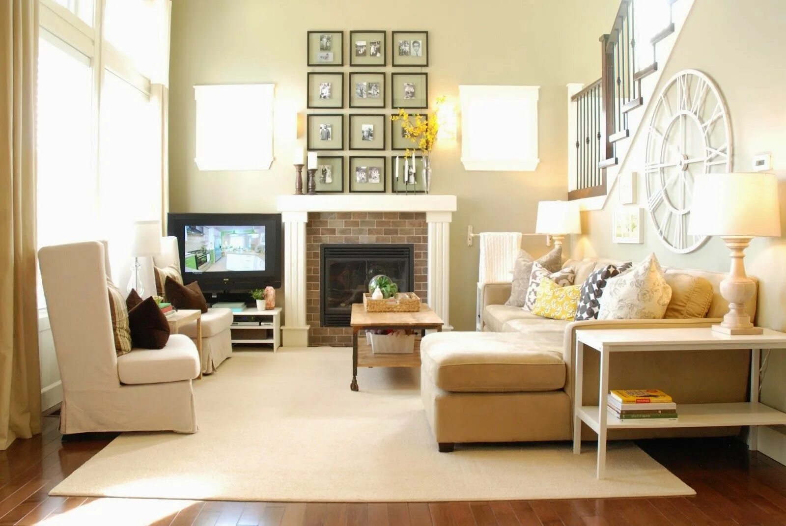 Living Room. Living Room decoration. Уголок в гостиной под макияж. Simple Style Living Room.