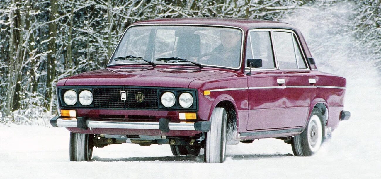 Ижевская сборка ваз 2106 и тольяттинская. Ваз 2106 ижевская. Музей ваз 2106 ижавто. Ижевская сборка. Ваз 2106 ижавто.