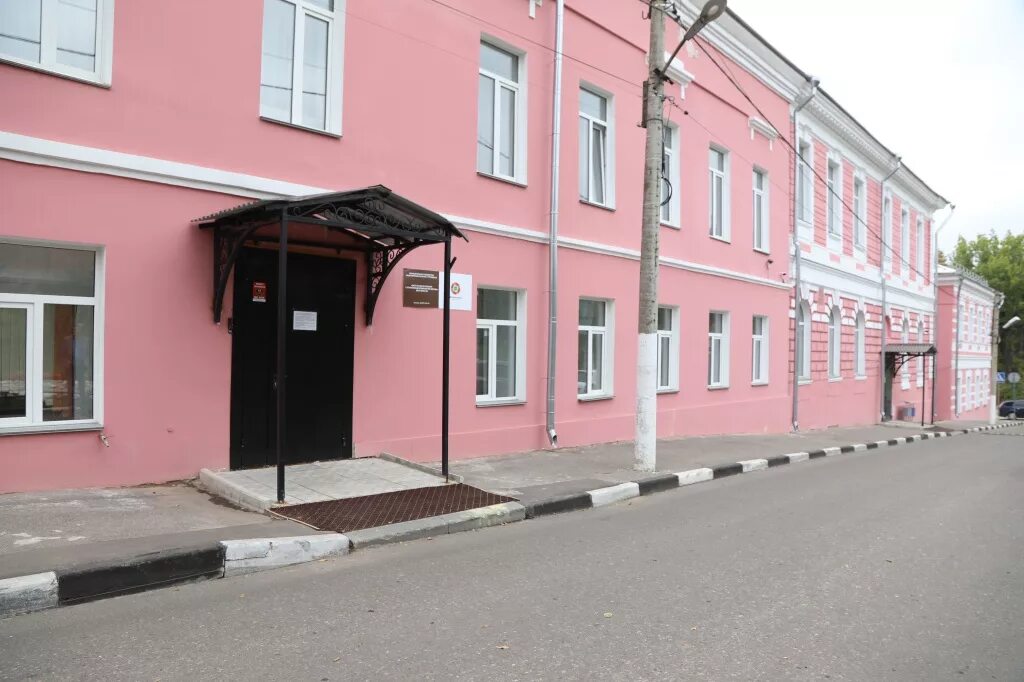 Школа 8 серпухов учителя. 1 школа серпухов. Школа 8 серпухов учителя. 8 школа серпухов. 19 школа серпухов.