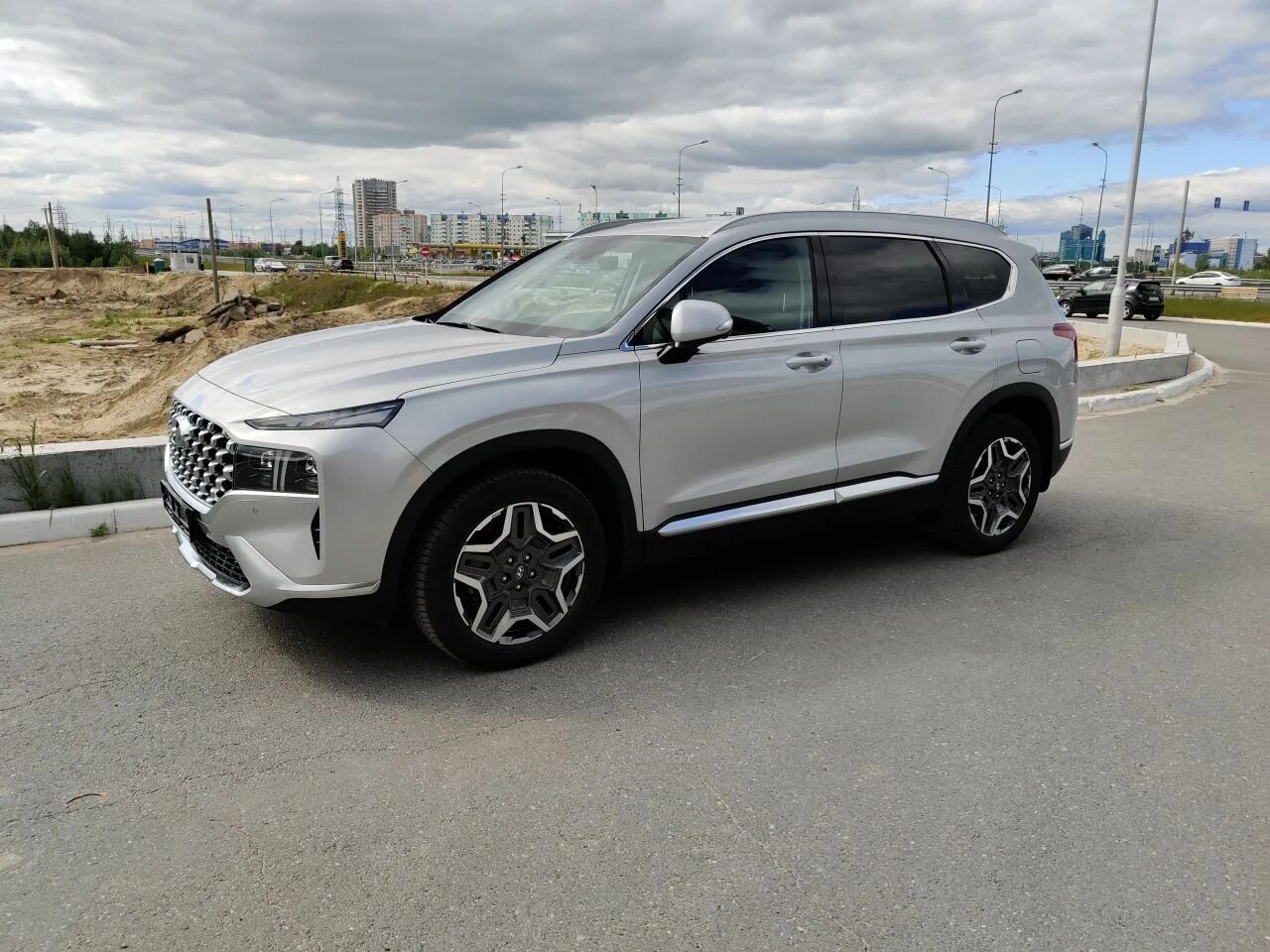 Новый санта фе 2022. Хендай санта фе 2021. Hyundai santa fe 2021. Хендай санта фе 2021 отзыв. Хендай санта фе 2024.