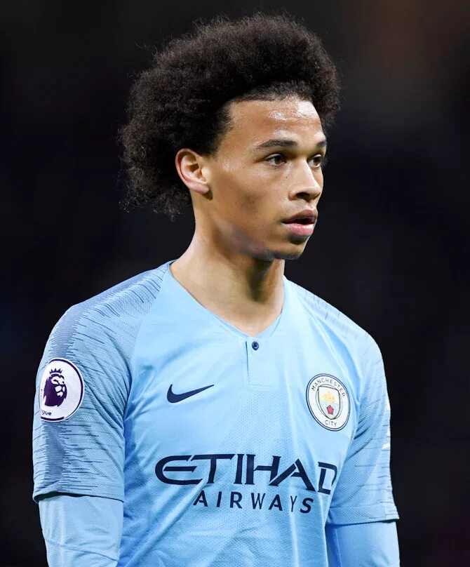 Возраст сане. Sane футболист. Лерой зане. Leroy Sane футболист. Сане Германия.