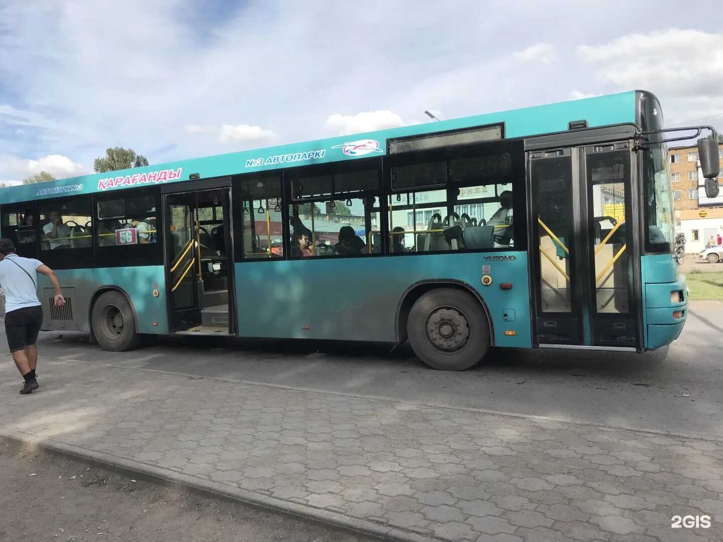 Большой 56 автобус. Автобус Караганда. Автобусы Темиртау. Автобус 56. В Карагандинский автобуса 1.