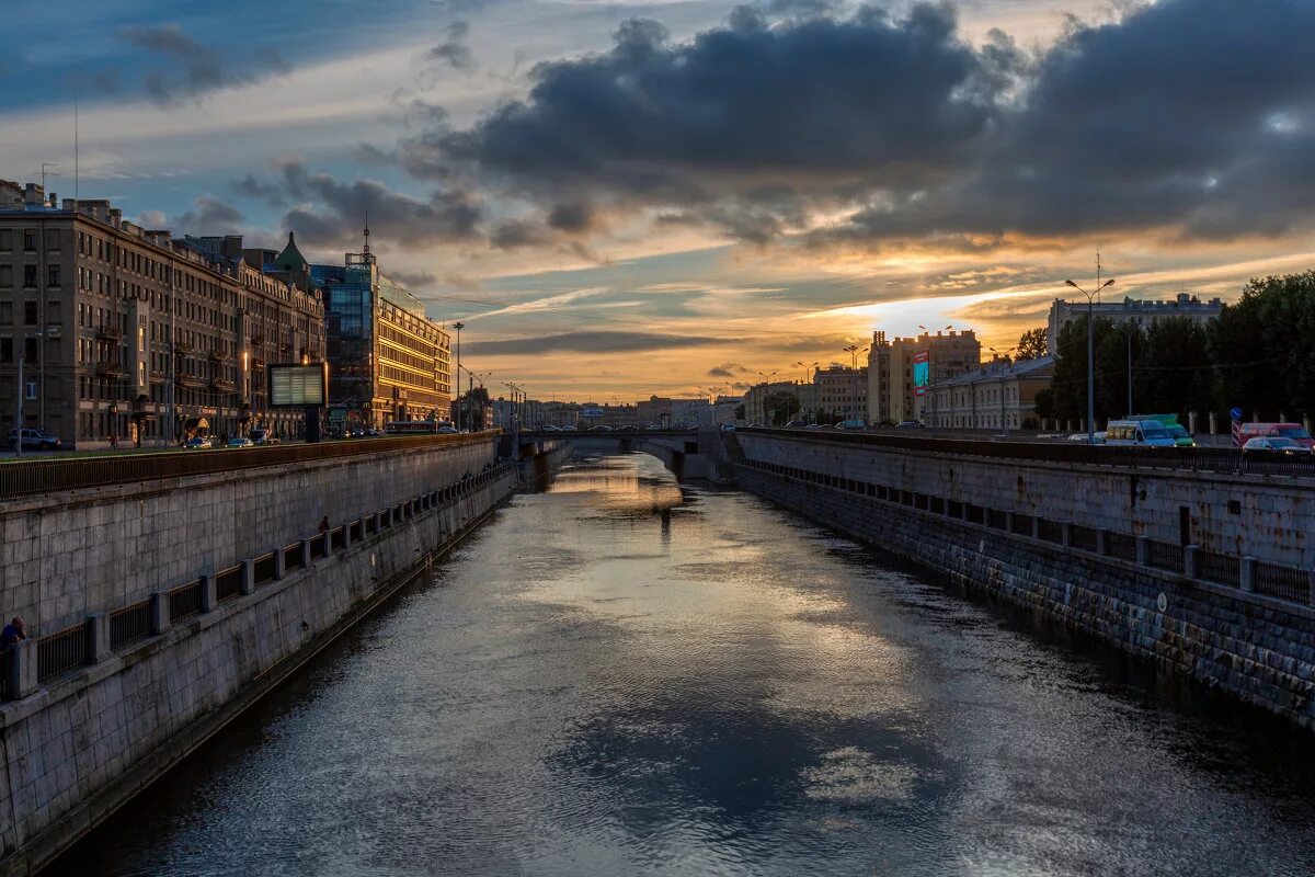 Обводный канал москва. Обводной канал Санкт-Петербург. Обводный канал СПБ. Обводный канал Санкт-Петербург мистика. Набережная Обводный канал Питер.