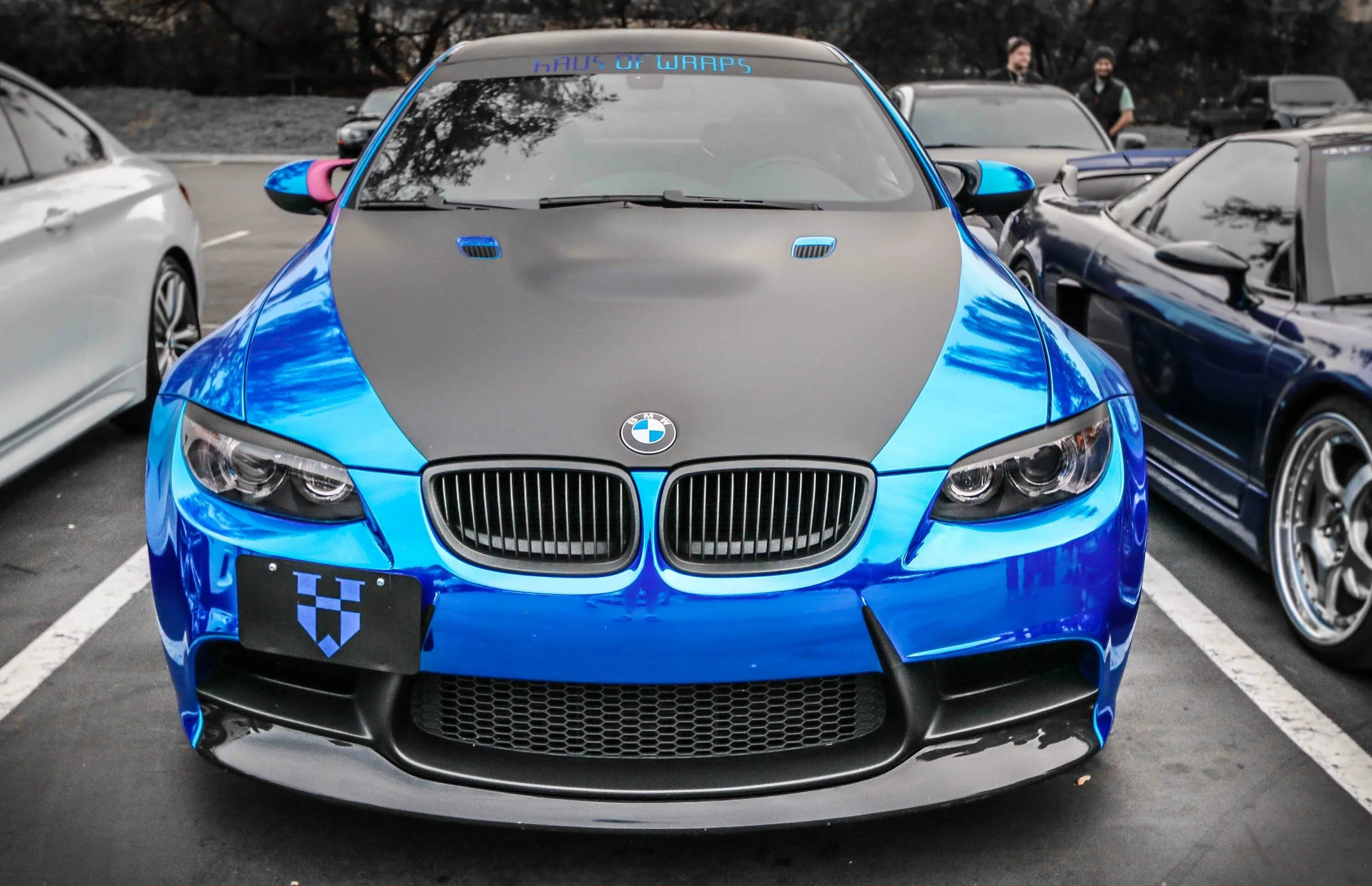 Черная голубая машина. BMW m3 e92 Wrap. BMW m5 бирюзовая. BMW m3 e92 Blue. BMW m3 e92 Black Blue.