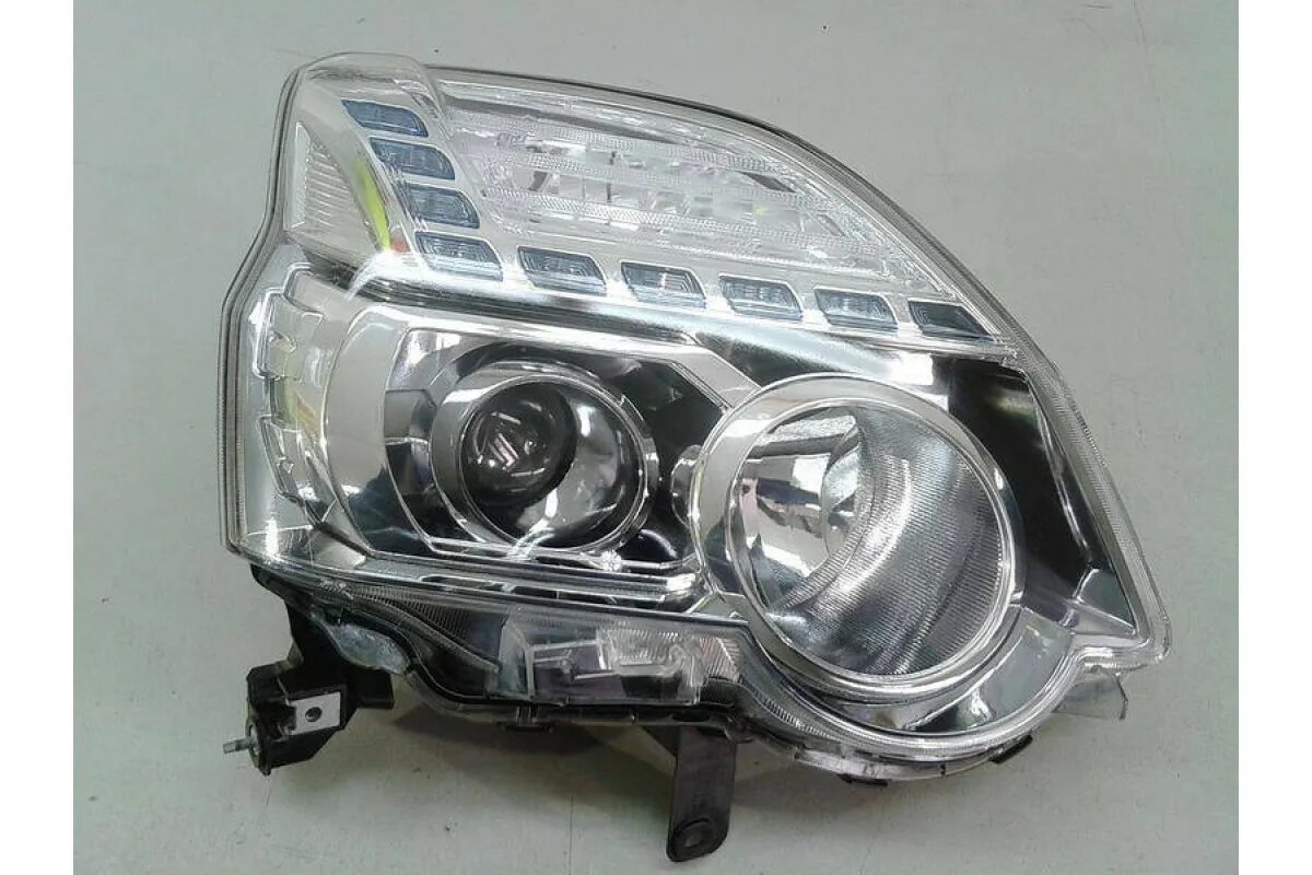 X trail t31 рестайлинг и дорестайлинг. фара х трейл т31 ксенон. Nissan x trail ксенон. фара nissan x-trail t31.