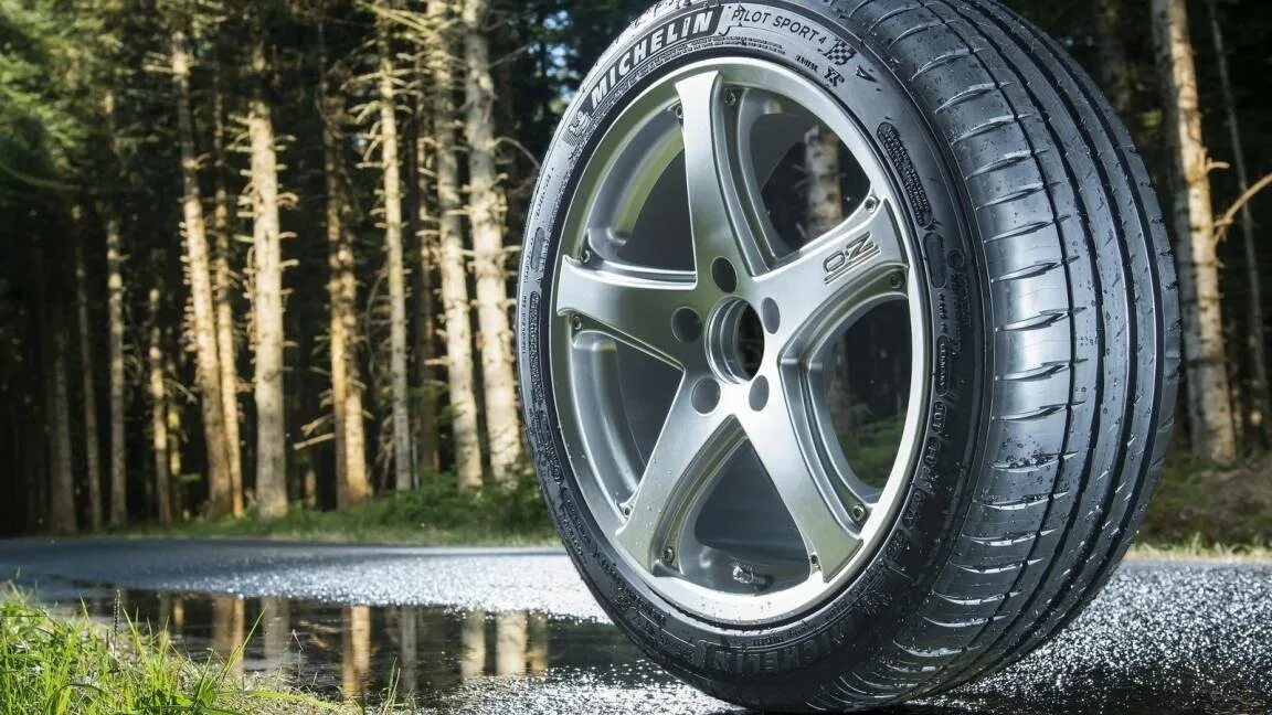 Летние шины какие мягче. 295/40r21 Pilot Sport 4 SUV. Michelin Pilot Sport. Michelin Pilot Sport 4. Michelin Pilot Sport 4 r18.