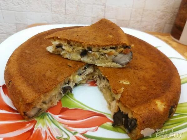 Заливной пирог с курицей. Заливной пирог с курицей и грибами в духовке. Киш с курицей и грибами. Заливной пирог с курицей на кефире. Заливной пирог с картошкой и грибами.