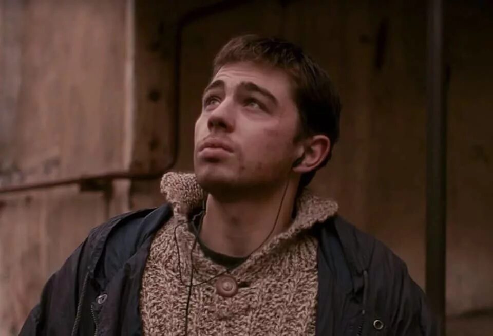 Сергей бодров. Бодров сергей сергеевич брат 2. Брат качестве. Фильм брат 1997 сергей бодров-младший. Сергей бодров брат 2.