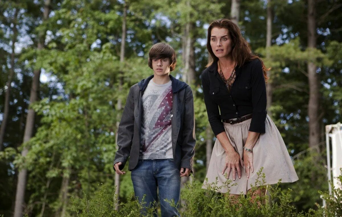 Месть пушистых. Месть пушистых фильм 2020. Брендан фрейзер месть пушистых. Скайлер сэмюэлс месть пушистых. Месть пушистых.