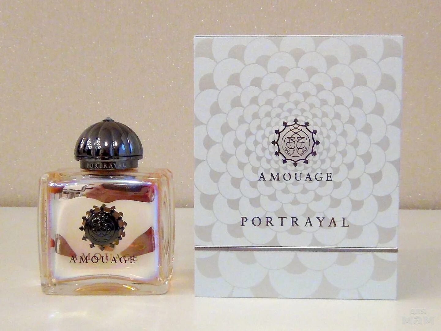 Амуаж розовый. Amouage portrayal woman 100 ml. Tuberose духи Amouage. Духи порт рояль Амуаж. Амуаж порт рояль женский.