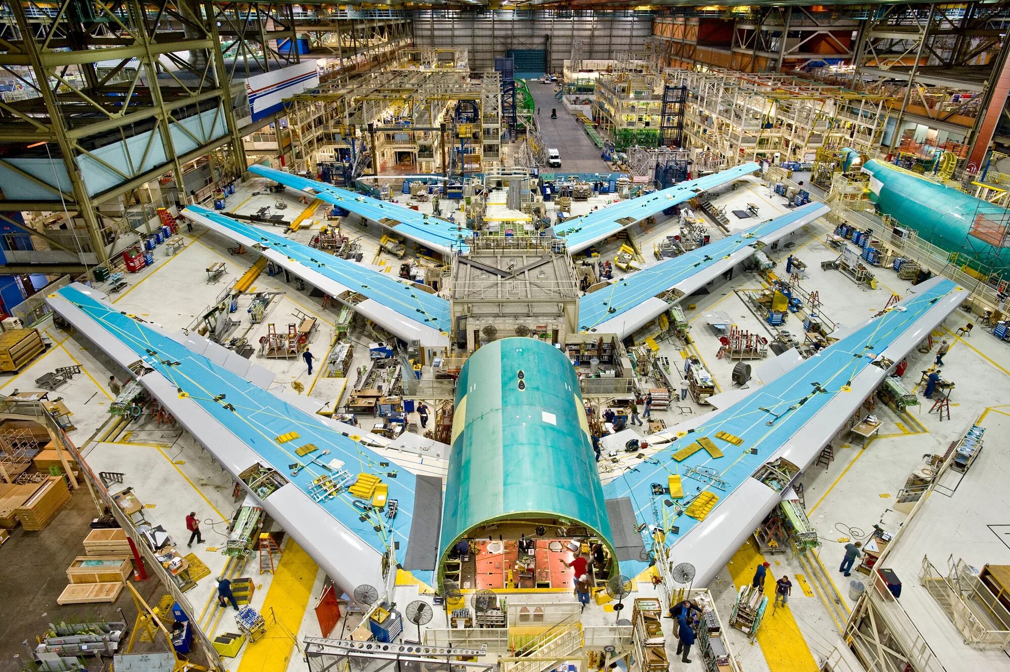 Завод Boeing Everett Factory. Завод Боинг 747. Сборочная линия Boeing 787. Сборка самолетов Боинг. Завод по производству самолетов