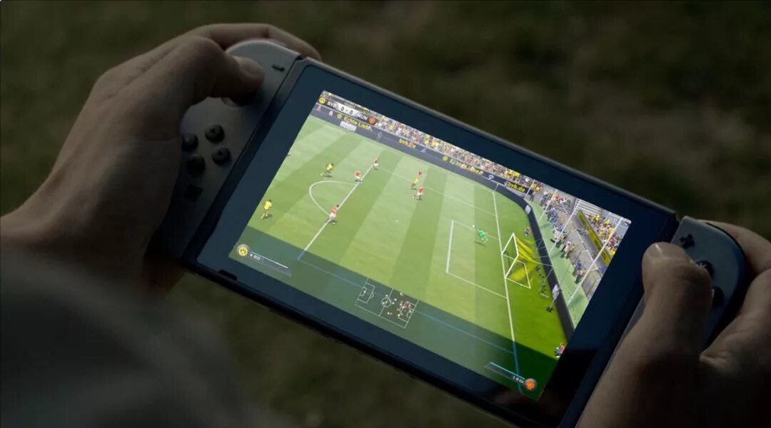 Nintendo 18. FIFA 18 (Nintendo Switch). Нинтендо свитч игры ФИФА. FIFA 17 Nintendo Switch. FIFA на Нинтендо свитч.