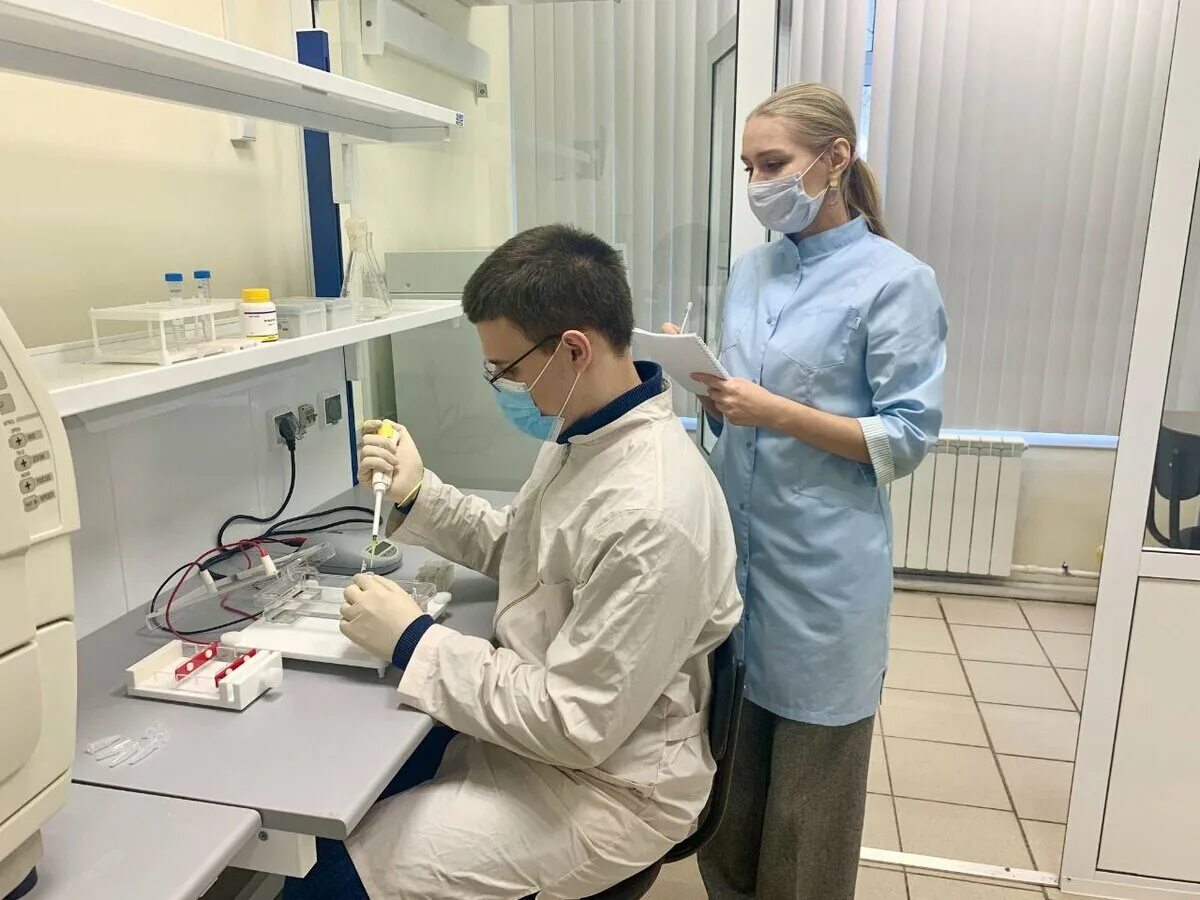 Биоинженер профессия. Биотехнолог профессия сообщение. Биоинженерия вузы. Биотехнология вузы москвы. Биоинженерия рниму.