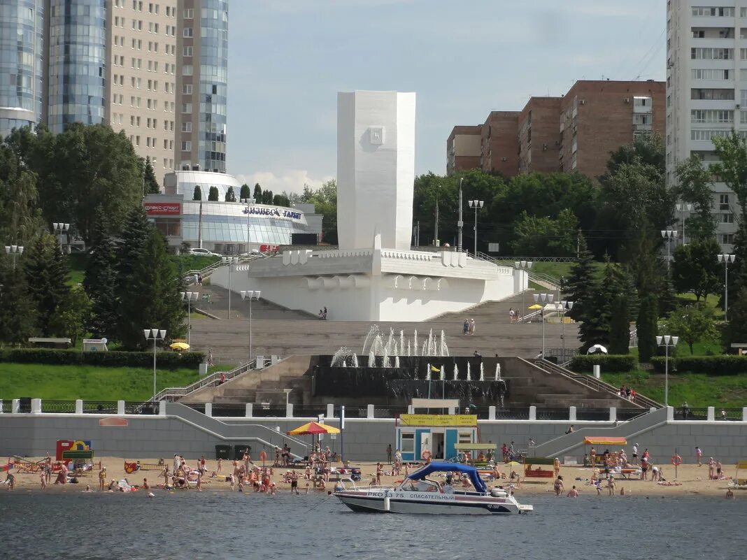 цско ладья самара. галерея бутиков ладья самара. лесная 35 самара волгатрансстрой. улица лесная (ладья ладья )самара. скульптурная композиция ладья самара.