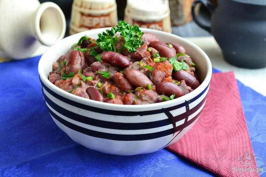 Как приготовить лобио из фасоли по грузински. Лобио грузинская кухня. лобио кахетински. лобио по-грузински. фасоль лобио по-абхазски кубаночка.