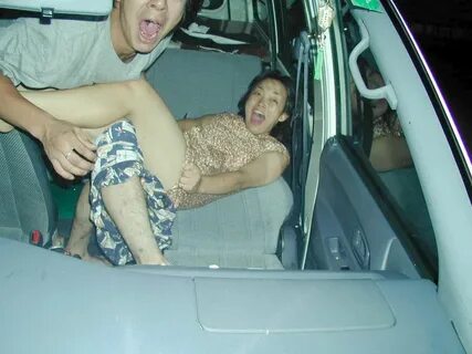 Japanese amateurs have sex in the car collected in porn pictures. 