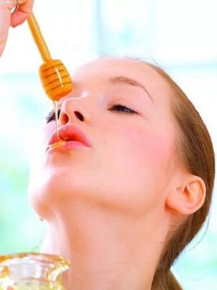 Необычный макияж губ. Медовые губы. Медовая маска для губ. Медовые губы. Кубы для меда.